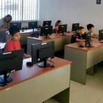 Escolares son capacitados en uso seguro de los dispositivos electrónicos