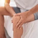 ¿Entumecimiento y hormigueo? Experta le explica cuándo debe preocuparse