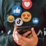 El uso excesivo de redes sociales en menores puede afectar su salud mental